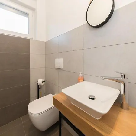 Luxury Bellavista - Four Bedroom With Pool Villa
