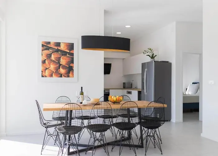 Luxury Bellavista - Four Bedroom With Pool Βίλα *