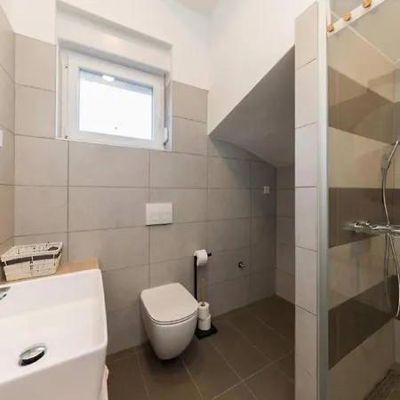 Luxury Bellavista - Four Bedroom With Pool Villa *